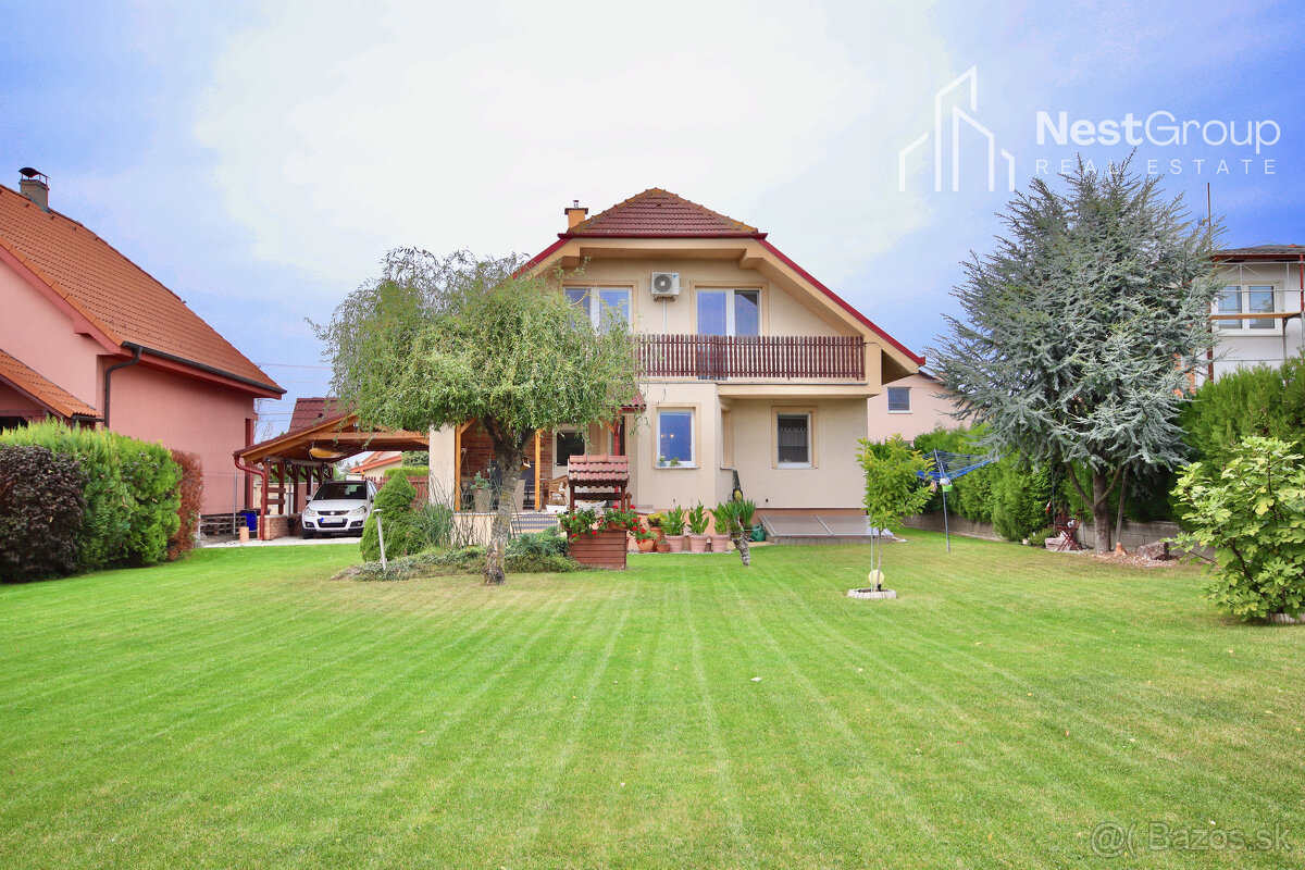 Predaj 5-izbový RD, pozemok 937m2, okres DS