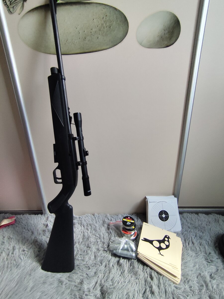 Vzduchovka Crosman 1077 4,5mm