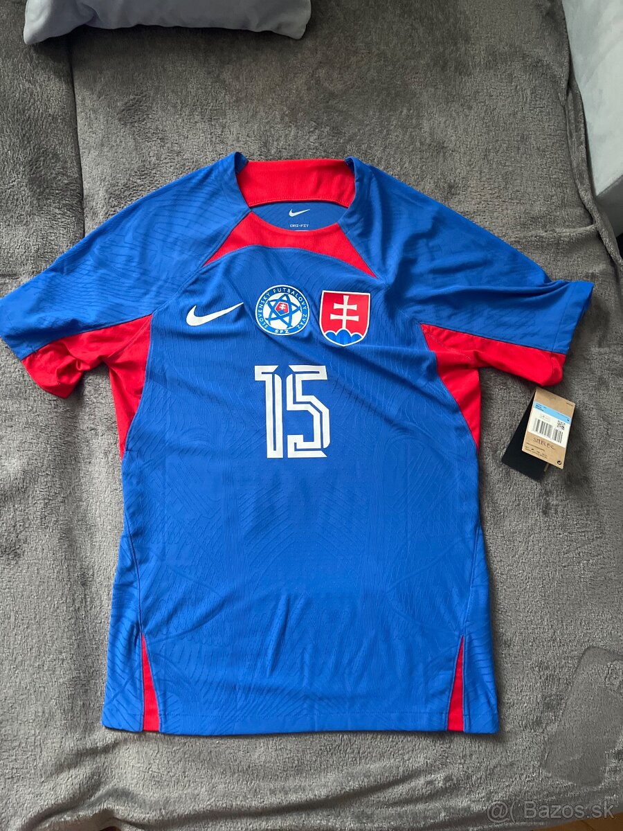 dres slovenské reprezentace Nike