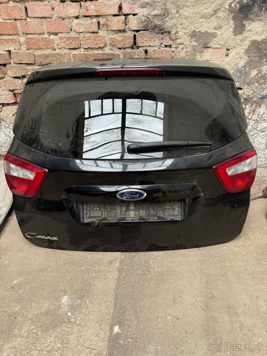 Ford c max zadny kufor