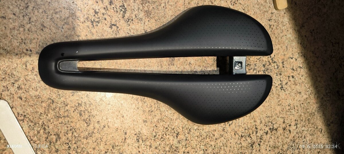 sedlo bontrager