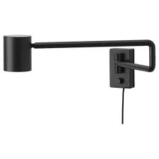 Nástenná čierna lampa IKEA