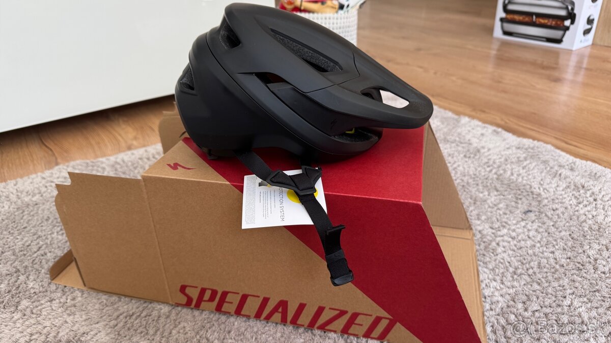 Specialized helma - nová UNI XS 49-53cm