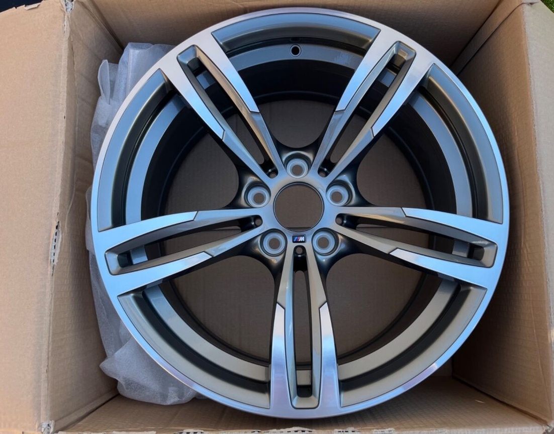 Originál koleso BMW M4 style 437M 19”