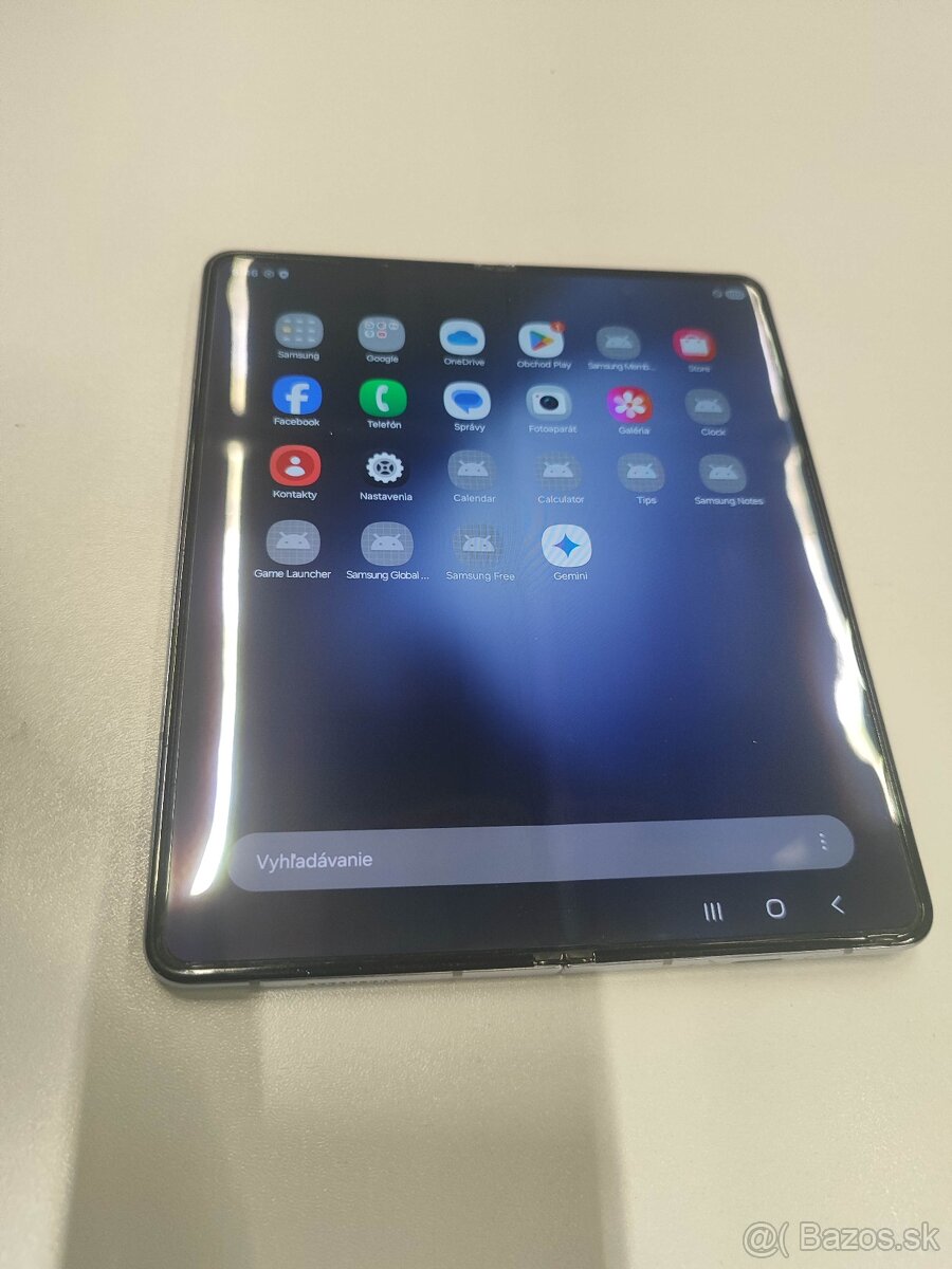 Samsung Galaxy Z Fold 5