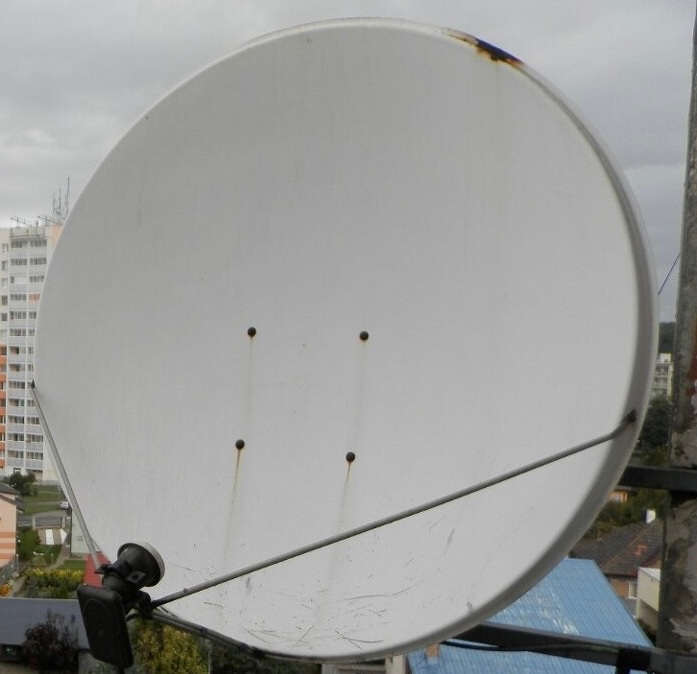 Predám paraboly s konzolami