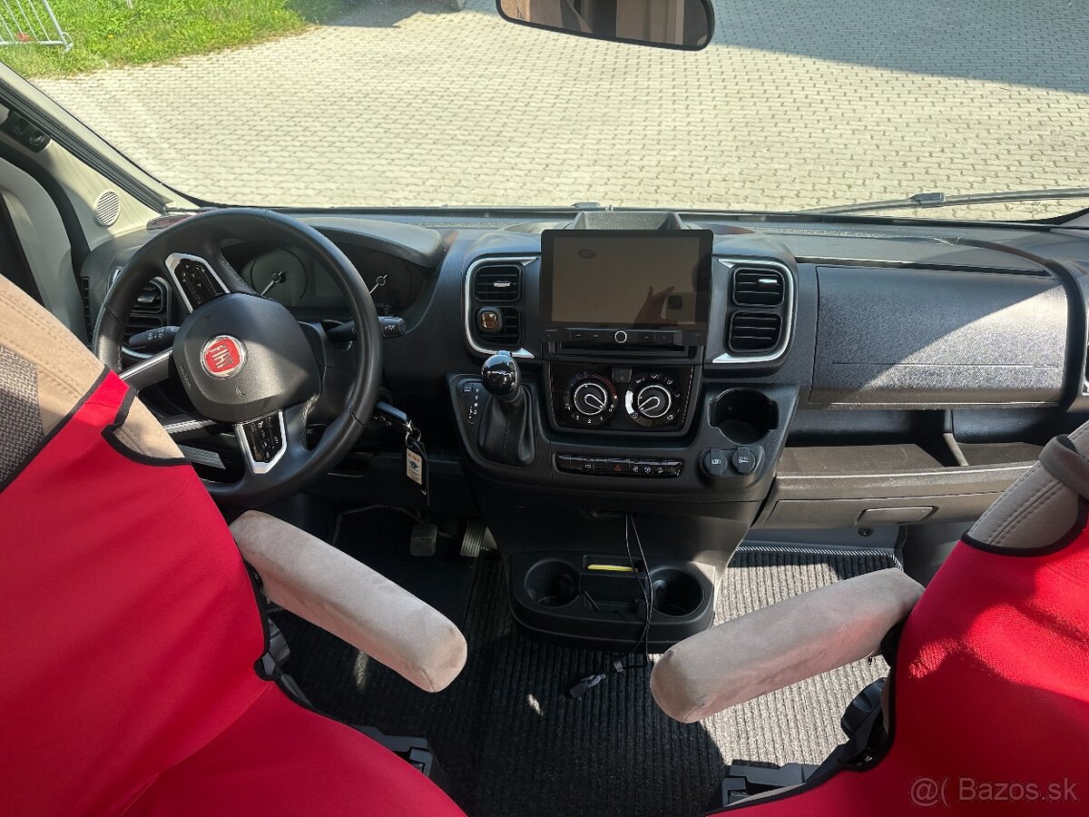 Autokaravan Carado T447 Automat 2024 Pro+ Navi Klima