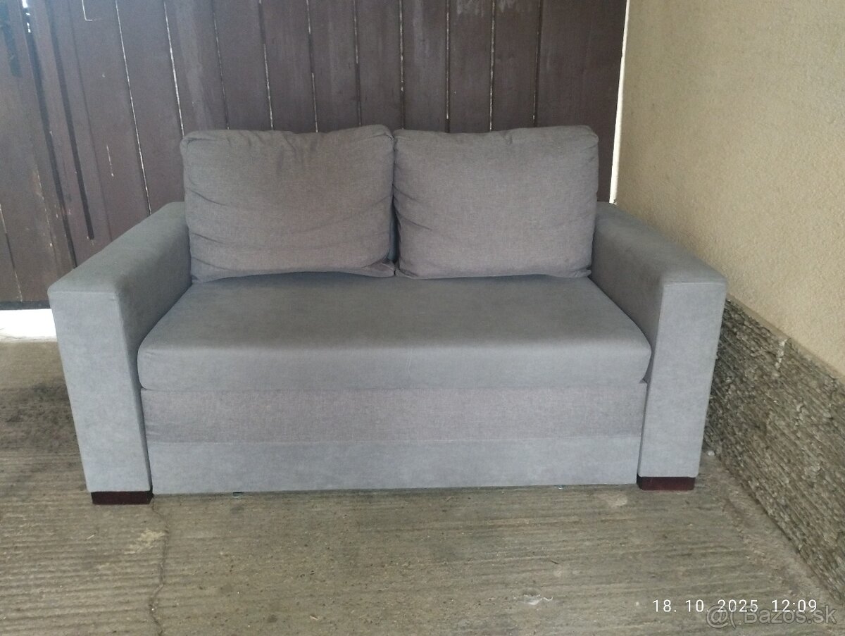 Rozkladacia dvojsedačka