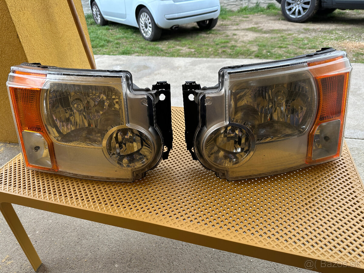 Predam originalne halogenove svetla Land Rover Discovery 3