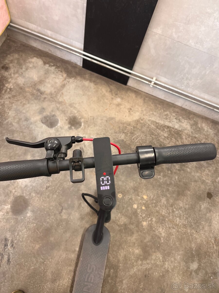 Elektricka kolobezka