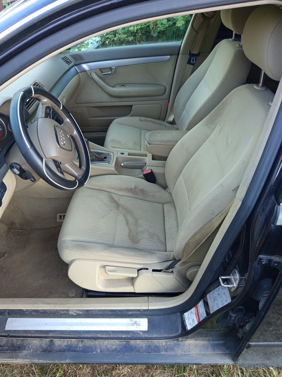 Sedačky Audi A4B7 2007 avant