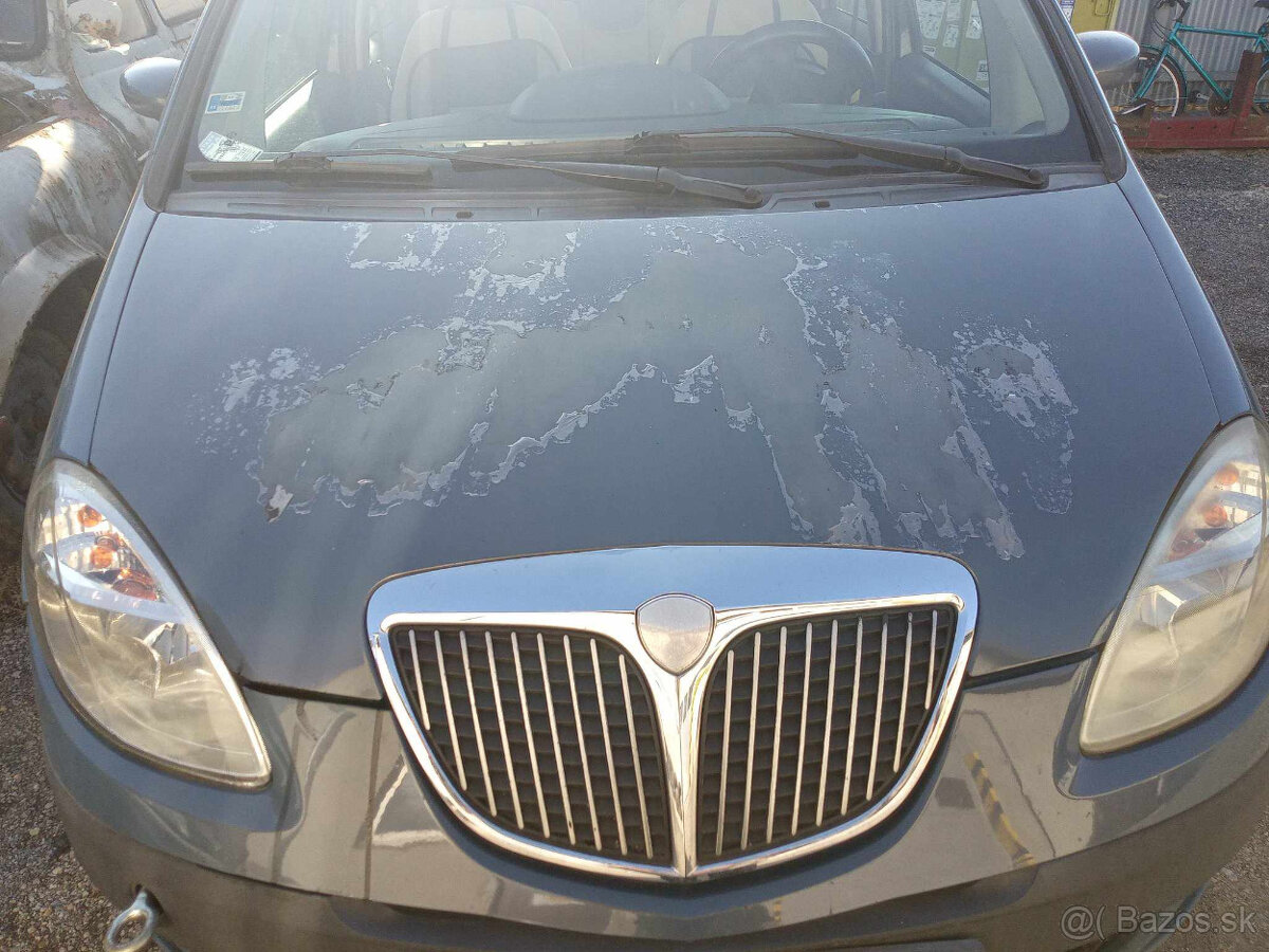 Predám na Lancia Musa /Fiat Idea /1.3 multijet 2006