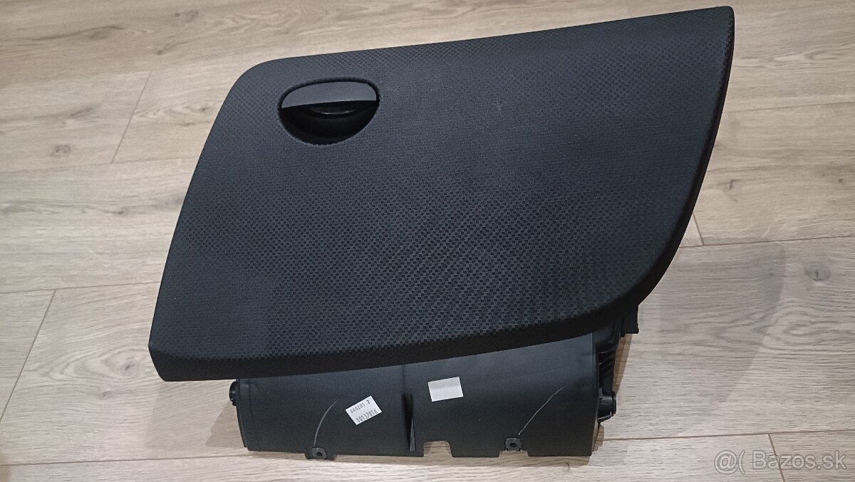 Kastlík Seat Altea