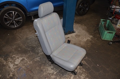 Sedačka VW Transportér T5, T6