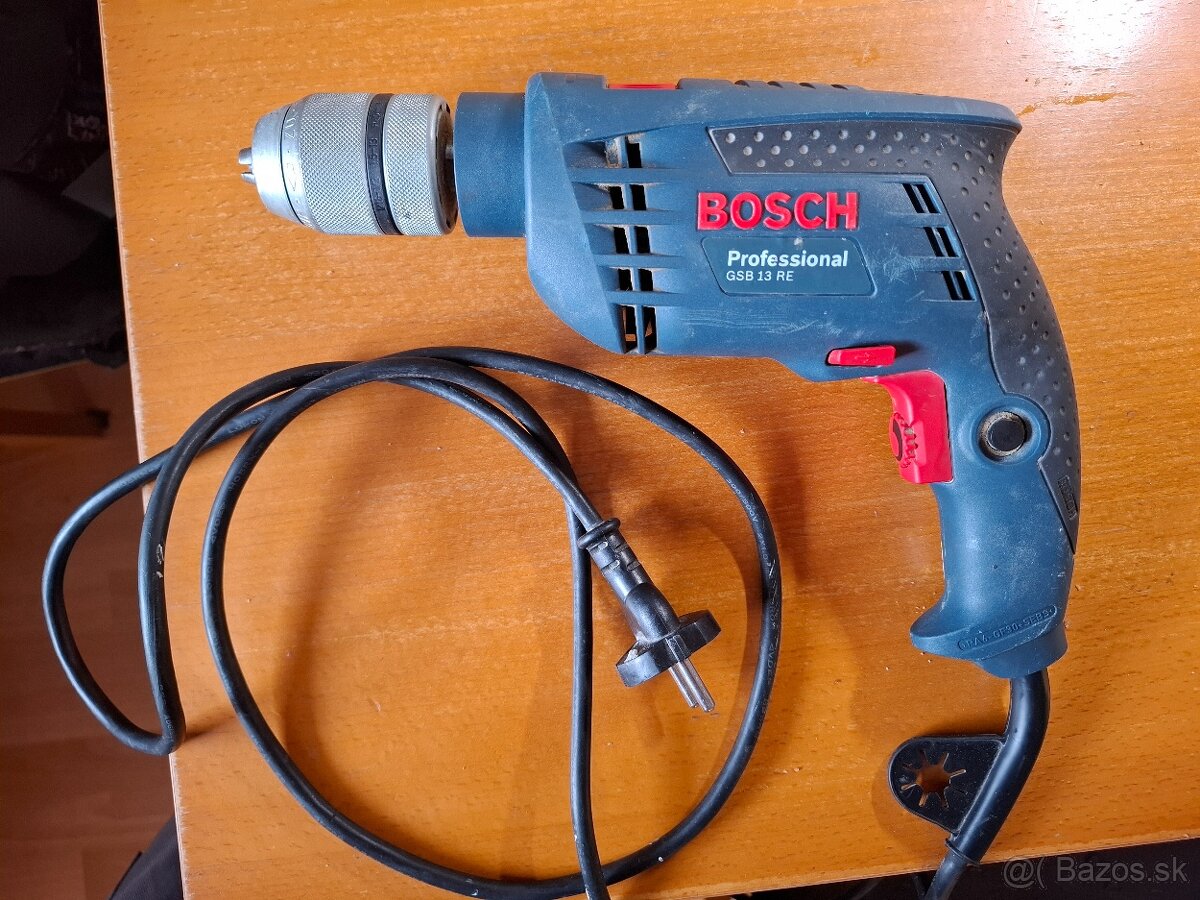 Vŕtačka bosch s priklepom 600watt