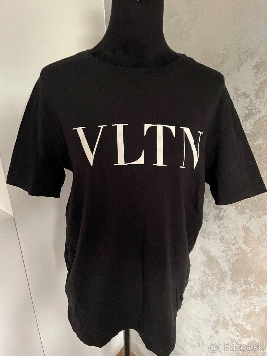 Kenzo, Versace, VLTN ,Guess pánske tričká