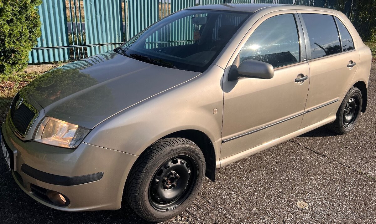 •••Škoda Fabia 1.2 htp,47kw,2003,ťažné•••
