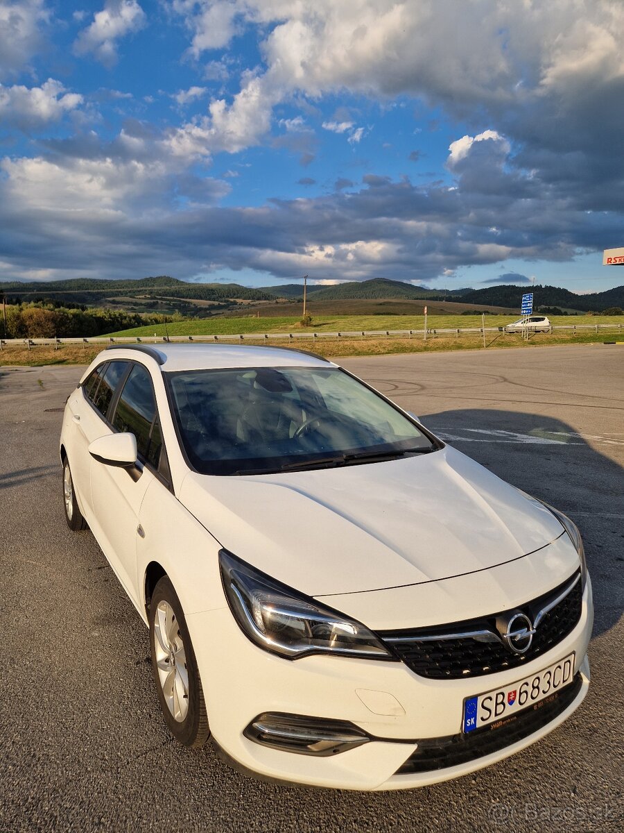 Opel Astra Sports Tourer 1.2 Turbo, 96 kW, 2020 – výborná vý