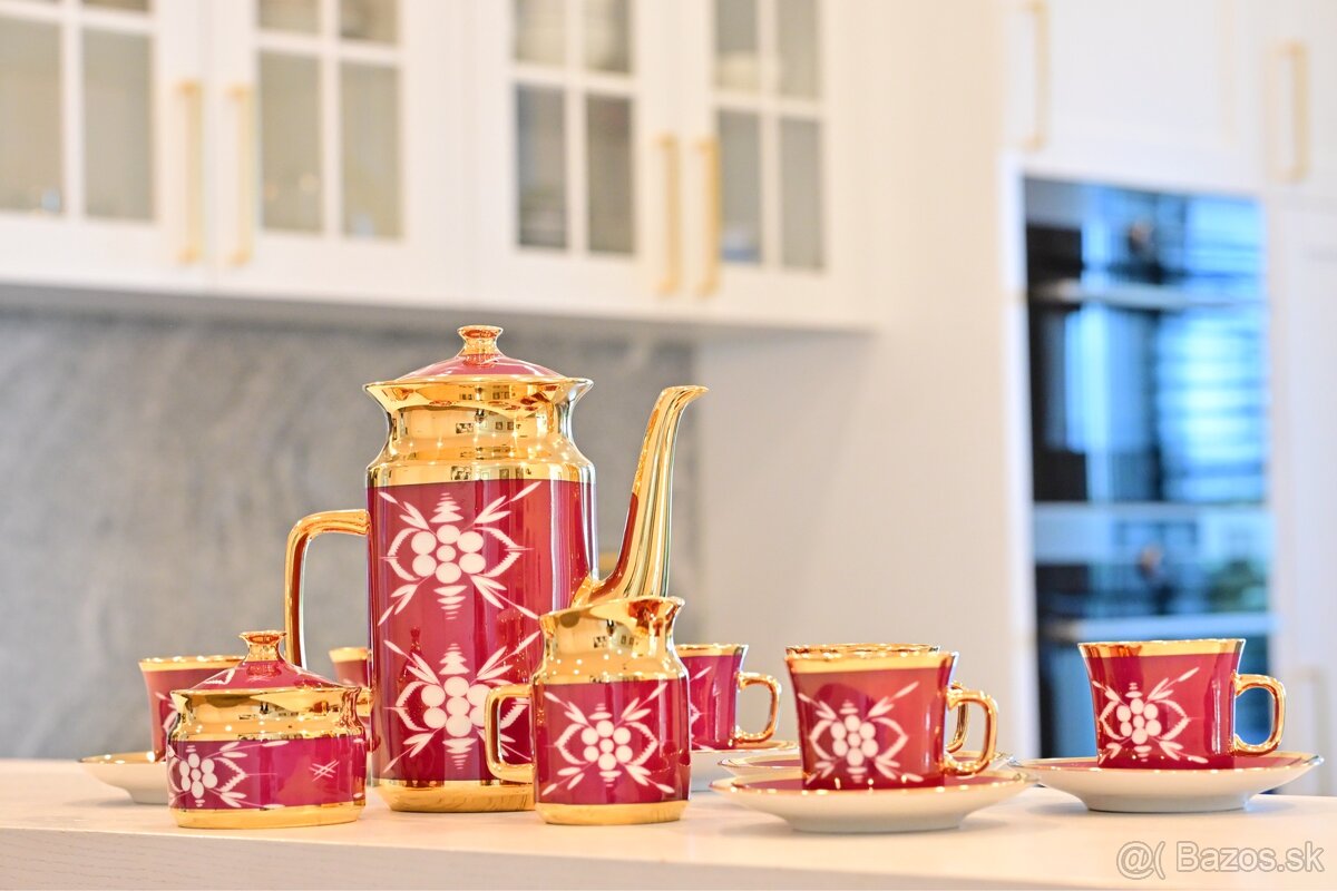 Luxusná porcelánová súprava – Valaska Belá Czechoslovakia