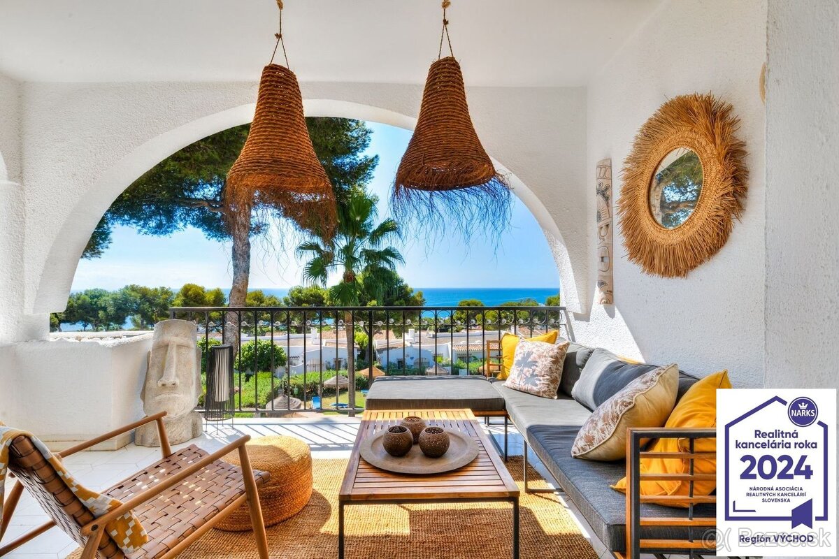 2 izbový apartmán s výhľadom na more Miraflores, Španielsko