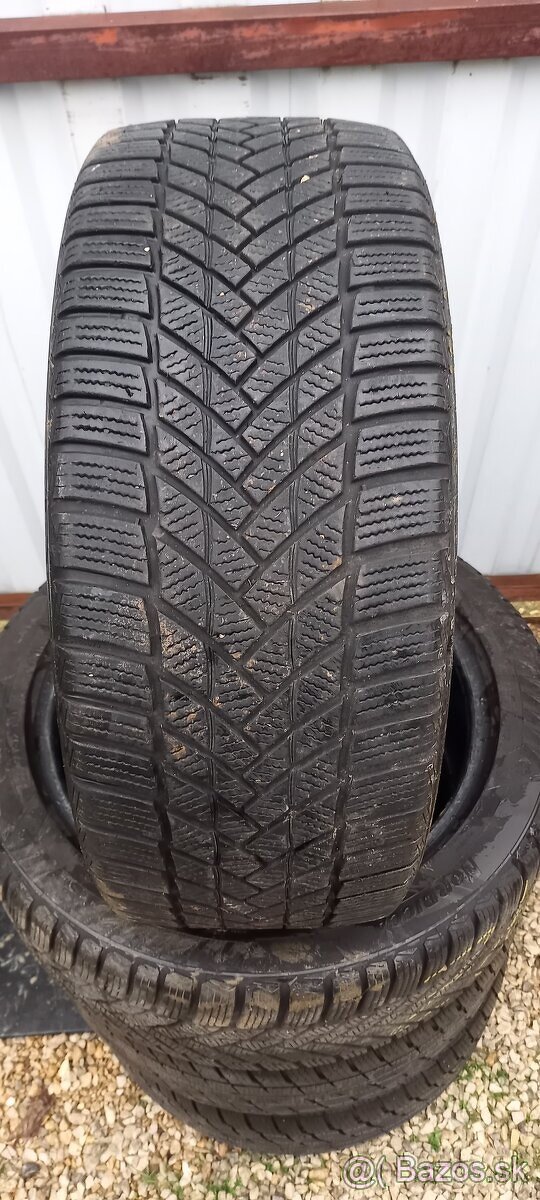 Predám zimné pneu 225/45r17 Matador mp93