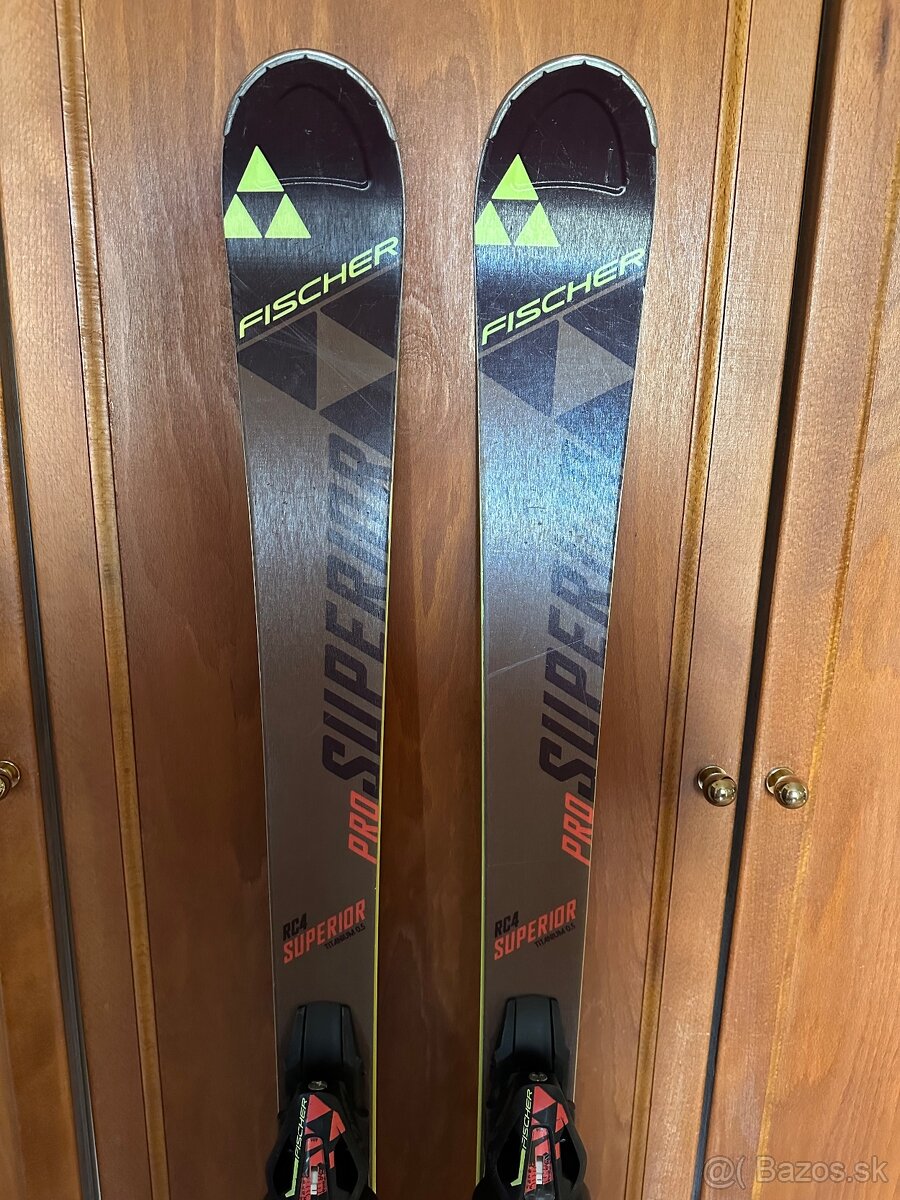 LYŽE FISCHER SUPERIOR RC4