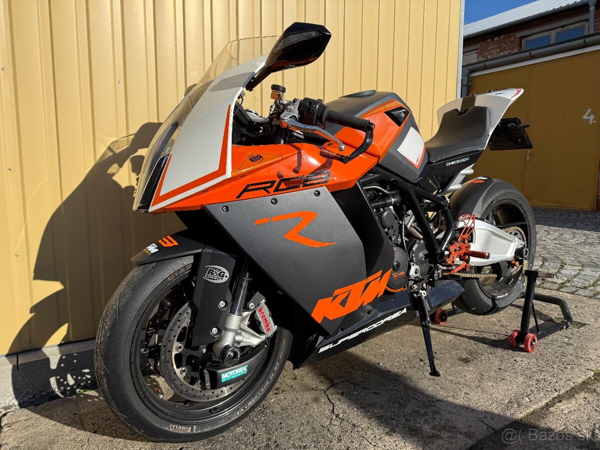 KTM 1190 RC8 2011