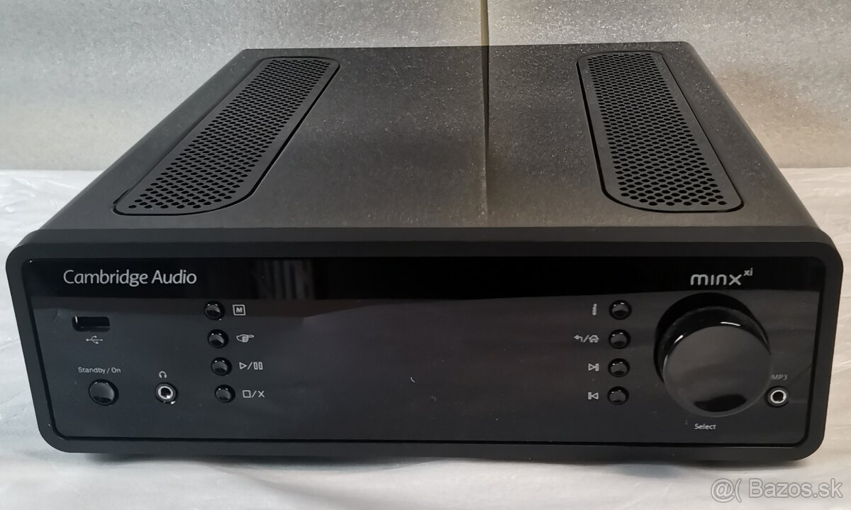 CAMBRIDGE AUDIO Minx Xi - šikovný all-in-one streamingsystem