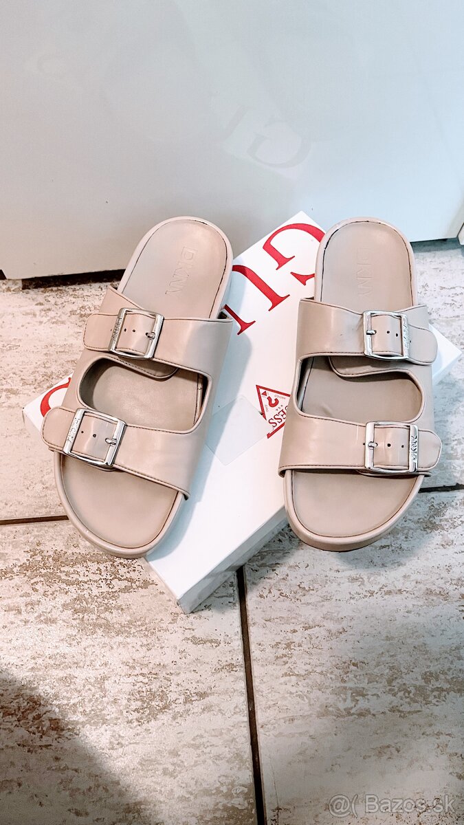 DKNY šľapky