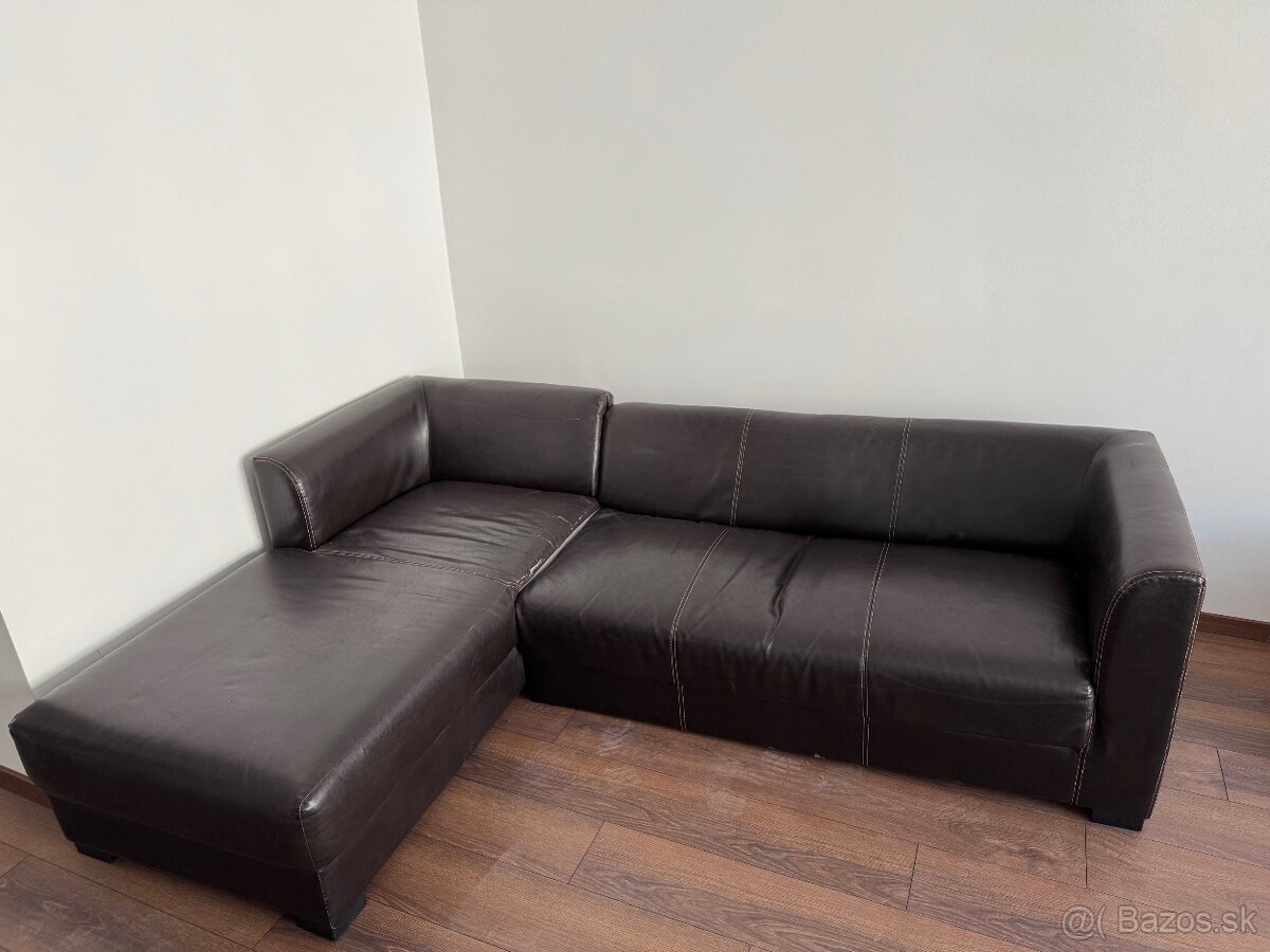 Darujem rohovú sedačku Peppone