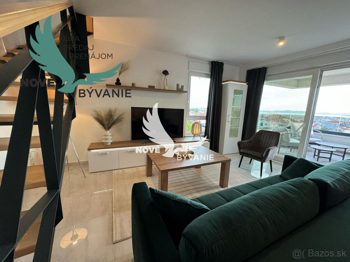 Exkluzívny apartmán s výhľadom na more v meste Zadar v Chorv