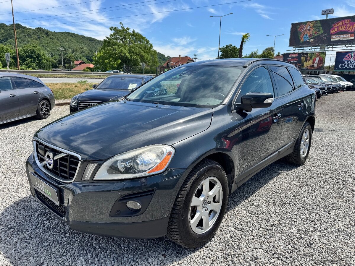 Volvo XC60 2.4D Momentum Geartronic