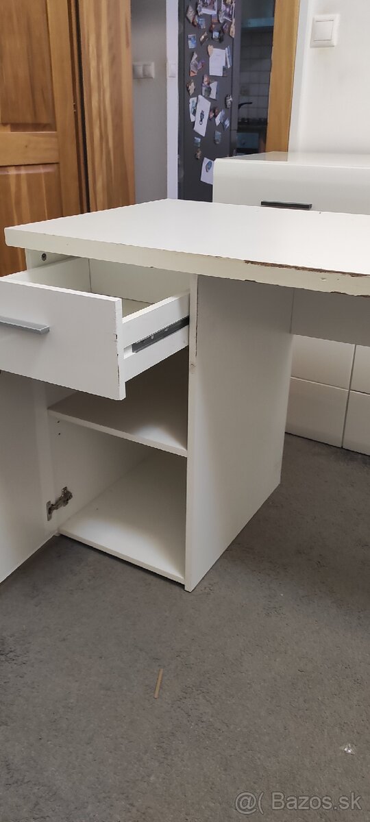 Pisací stolík 140x60x75