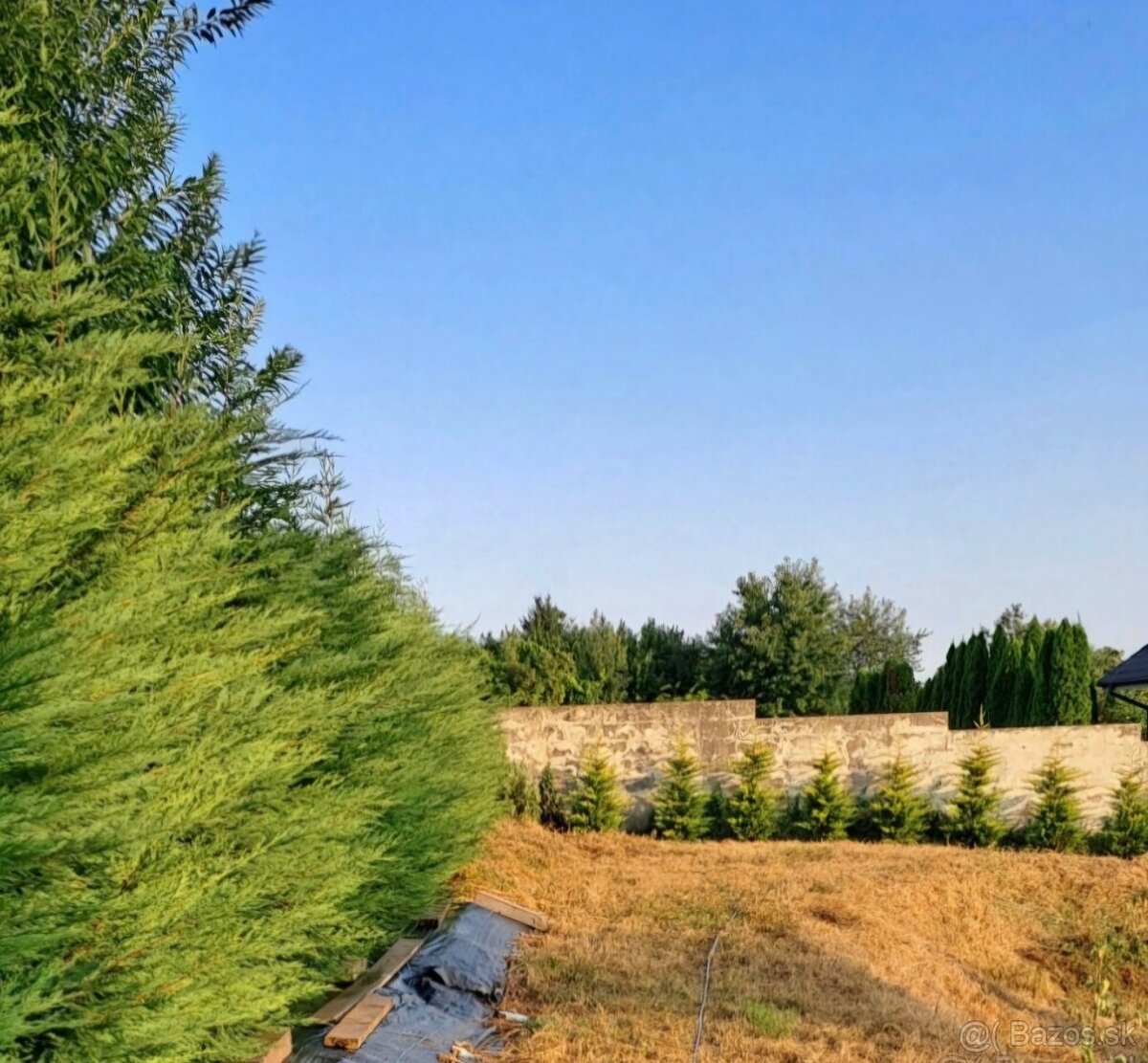 Predám stavebný pozemok 540 m 2,+,v Nitre na Šúdolskej ul.