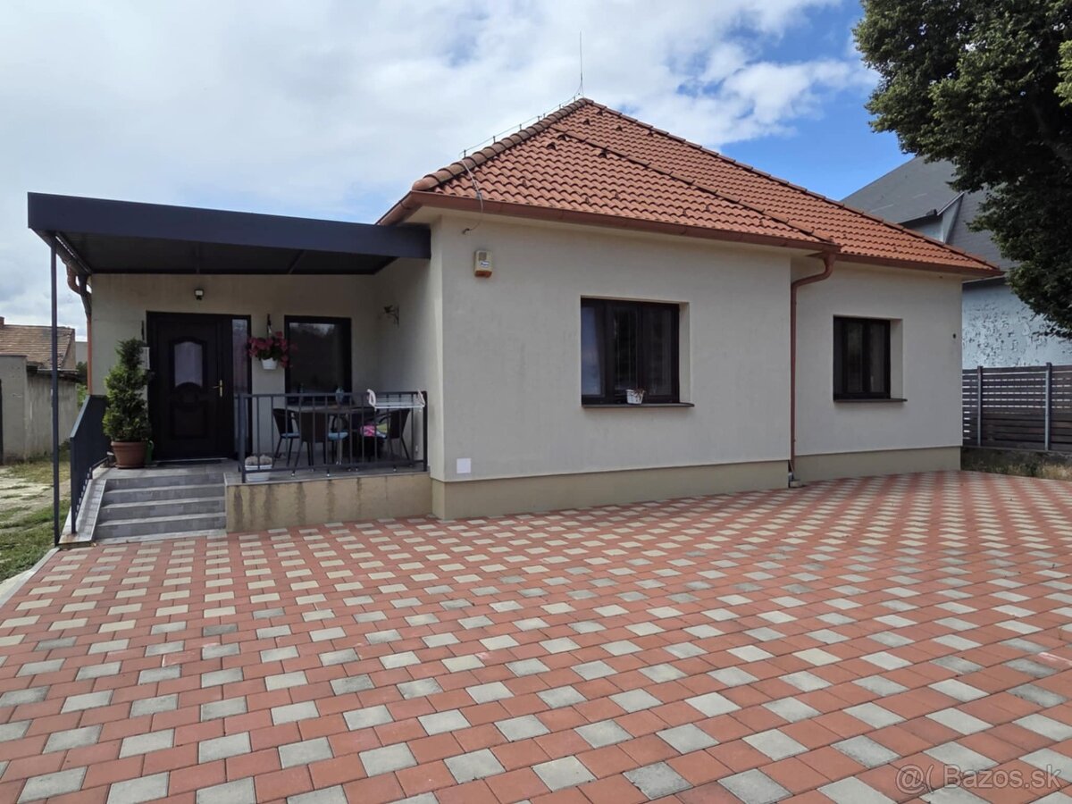 Štúrovo - ponúkame na predaj RD po rekonštrukcii. ODPORÚČAME