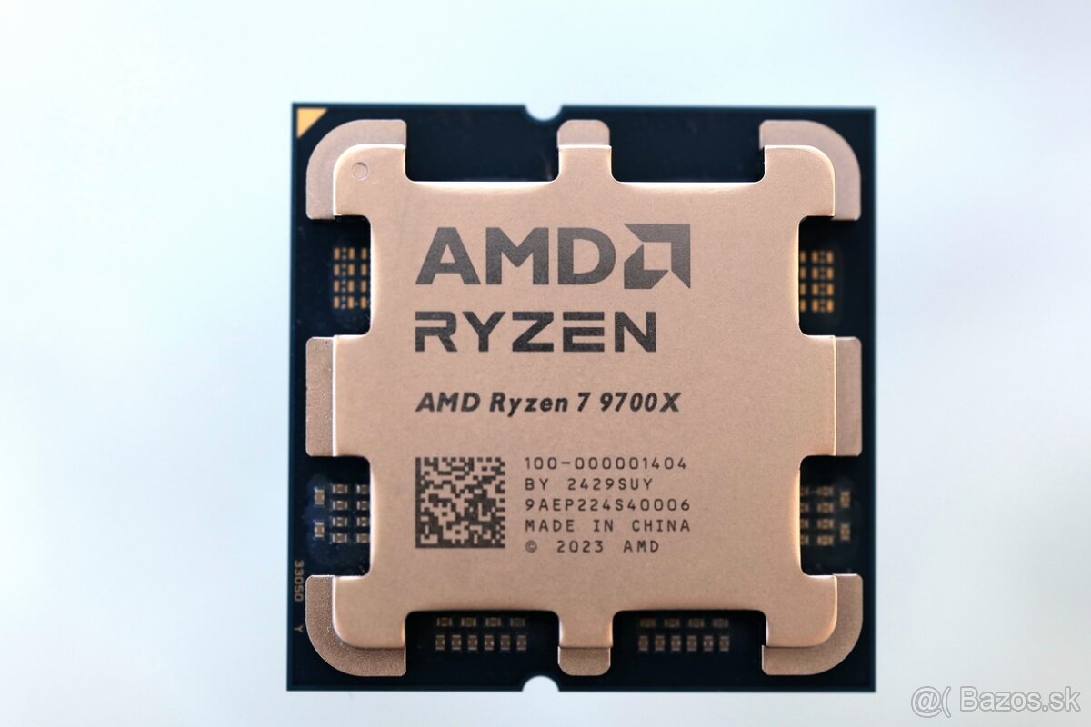 /NOVÝ/ AMD Ryzen 7 9700X