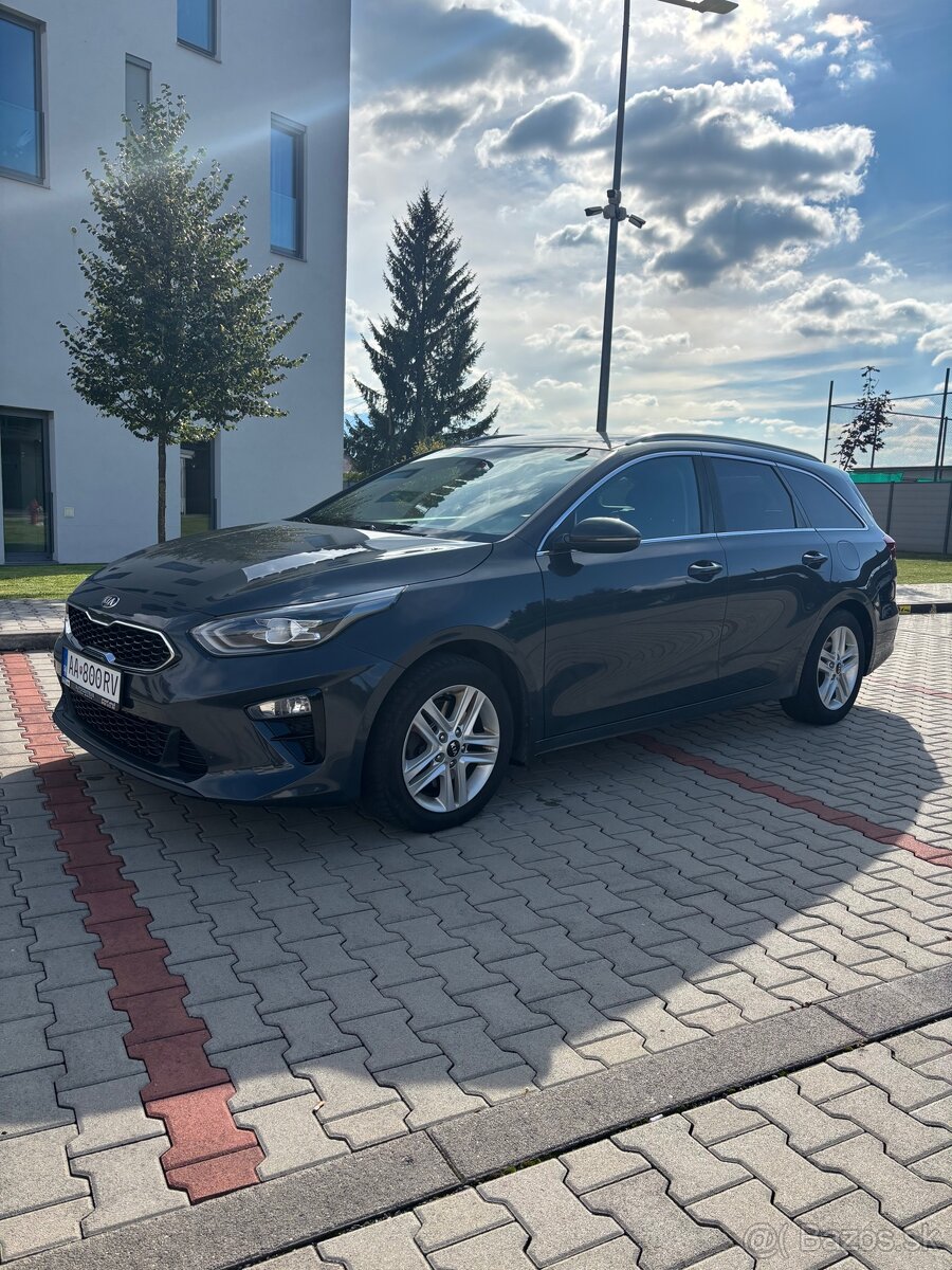 Kia Ceed SW 1.6 CRDI Automatická prevodovka