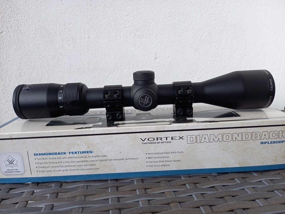 Vortex Diamondback 3-9x40