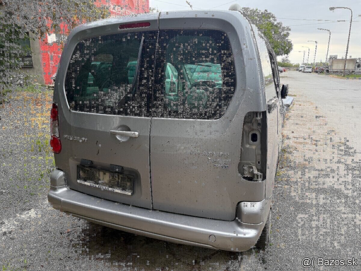 Rozpredam Peugeot Partner Tepee 1.6 HdI 8V BH02