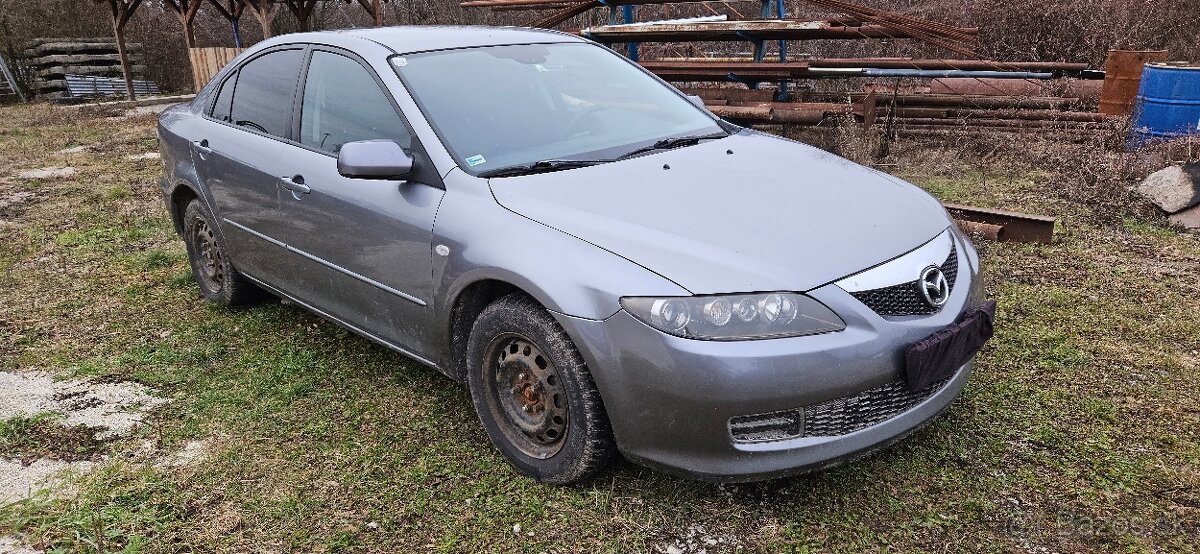 Mazda6 2006 predam kapotu,masku a naraznik