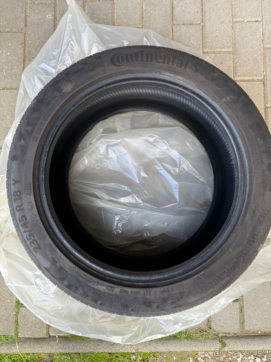 4x Continental 235/45 R18 letne
