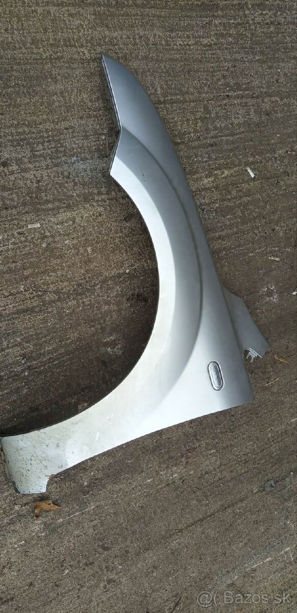 Predný ľavý blatník focus MK2