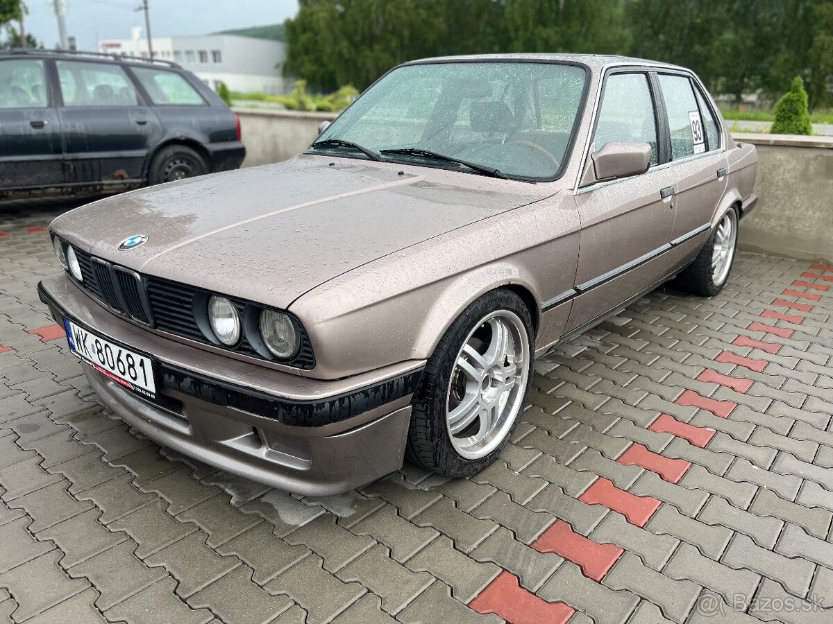 Bmw E30 325i sedan