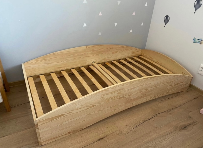 Detska postel s matracom a roštom 180x90