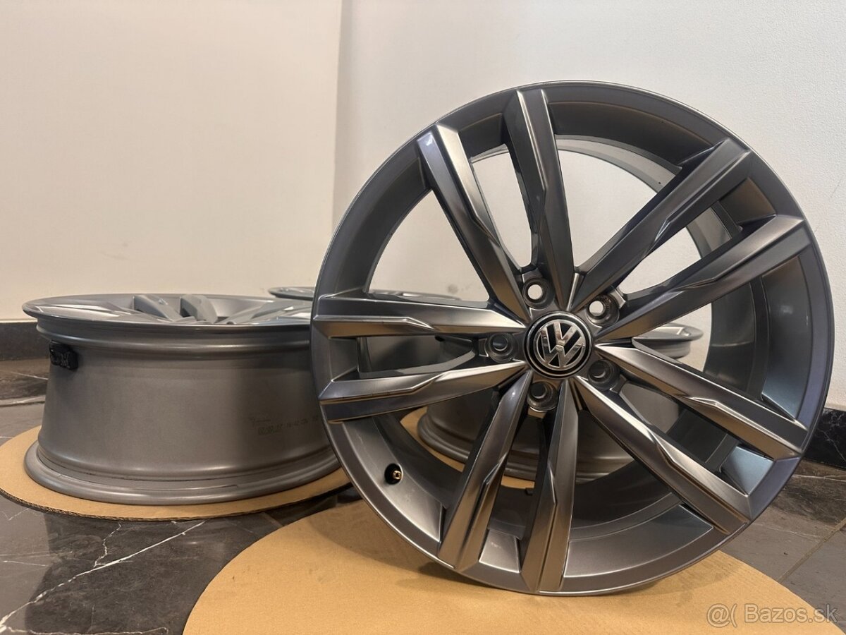 original alu vw passat r18 Dartford 3G0601025K