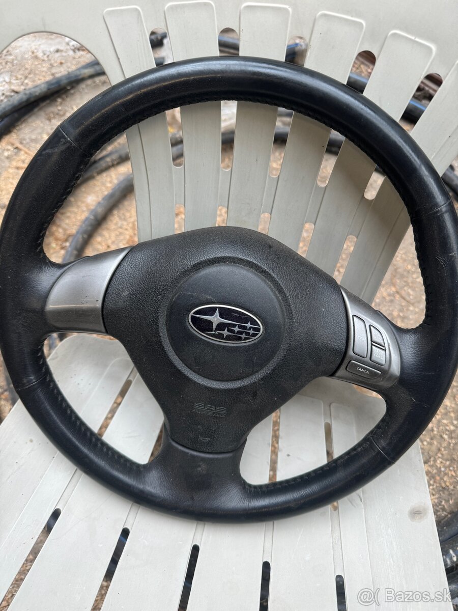 Volant subaru