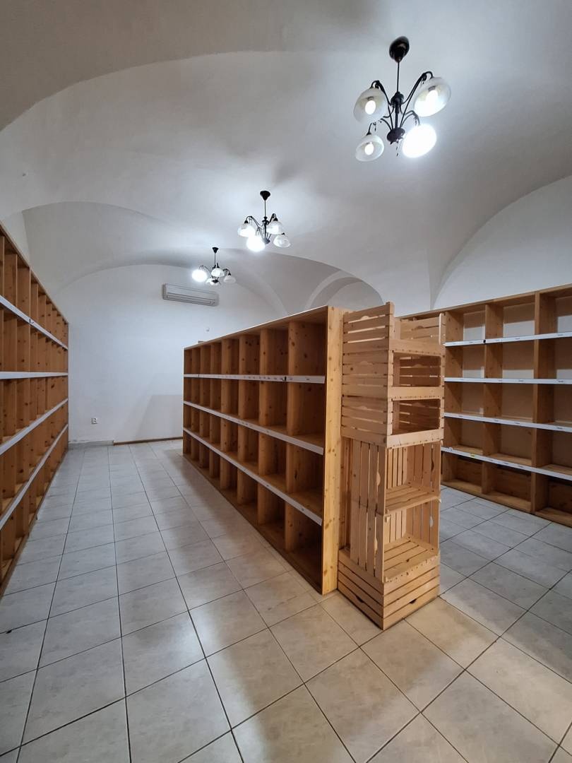 Na prenájom priestory pre obchod/služby/kancelárie, Prešov