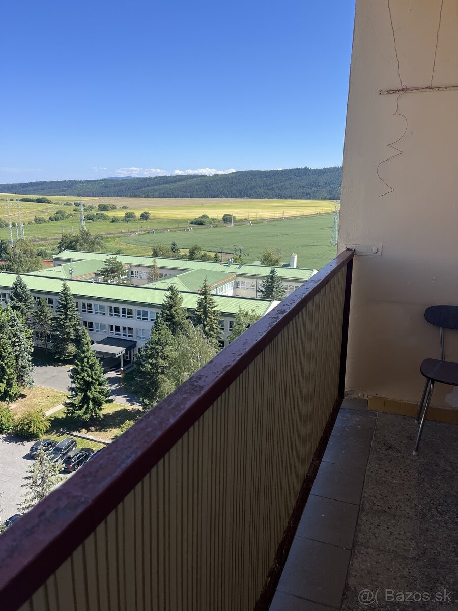 Byt na prenájom 45,8 m2 zariadený