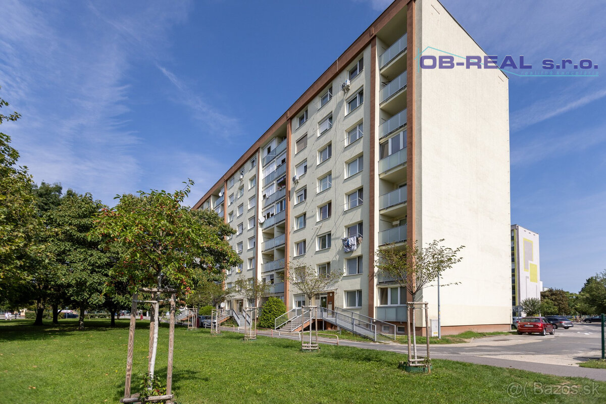 GA, Revolučná_Predaj č.rekonštr. 3izb bytu 77m2 na 4/7psch.