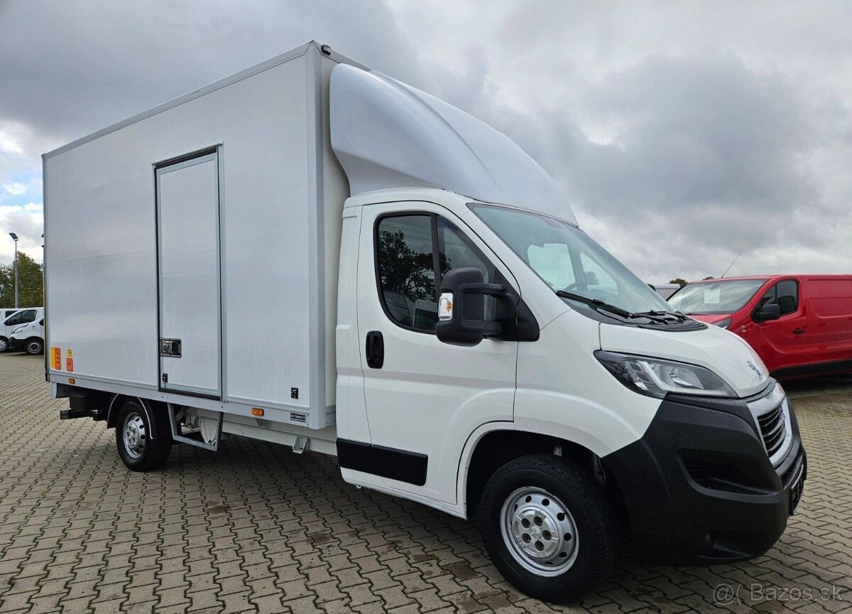 Peugeot Boxer 2.2 HDi 165 koni 8 paletovy kontajner rok 2021